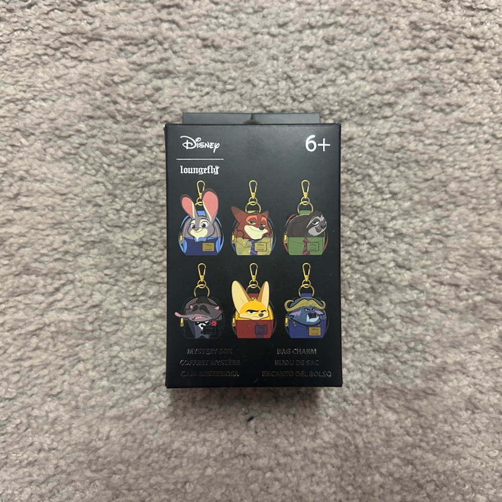 Loungefly Disney Zootopia 2 Cosplay Mystery Mini Backpack Keychain Charm - Picture 6 of 8